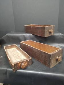 lot 517 image: Vintage Wood Sewing Machine Drawers