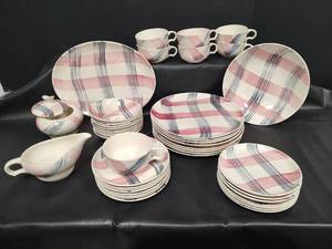 lot 580 image: Vintage Hand Painted Plaid Dinnerware Set, 42 Pieces