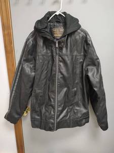 lot 592 image: Arizona Jean Company Black Faux Leather Hooded Jacket XL