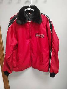 lot 595 image: Snap-on Red Work Jacket with Faux Fur Collar, Size Large