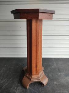 lot 610 image: Antique Oak Plant Stand, 30.5 Tall