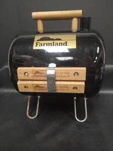lot 627 image: Vintage Farmland Handi-Boy Portable Charcoal Grill, Never Used