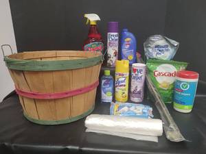 lot 649 image: Household Cleaning Supplies with Basket