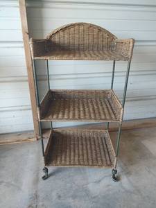 lot 674 image: 3-Tier Wicker Shelf Unit, 15x11x32