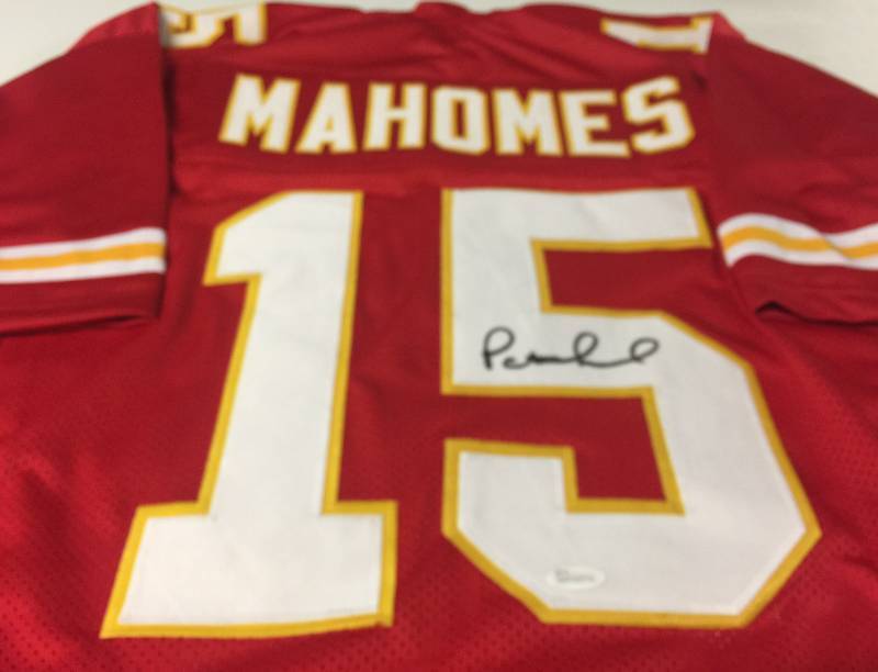 mahomes signed jersey