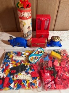 lot 30 image: Vintage Toys and Plastic Banks (one is Hersheys), Please Read Description