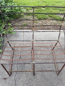 lot 400 image: Metal Bench, No Cushion