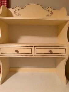 lot 171 image: MCM Shelf for Either Lot 172 or 173