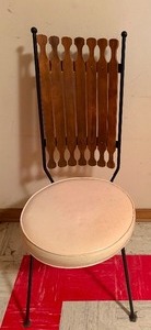 lot 190 image: Vintage Metal and Wood Chair w Round Seat, Used at Desk