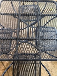 lot 404 image: Collapsible Metal Table and (4) Chairs