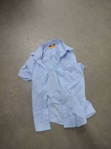 lot 2464 image: QBK 8-year-old button up shirt blue