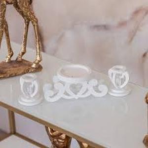 lot 4149 image: White Decorative Candle Holders Set