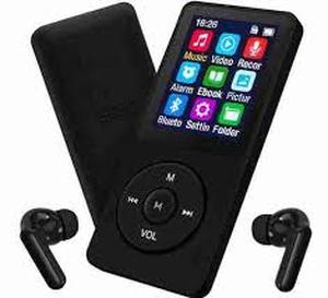 lot 18259 image: Compact Digital MP3 Player with Earbuds