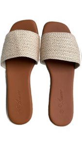 lot 16410 image: Athlefit 11 Woven Straw Slide Sandals
