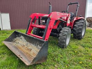 lot 10322 image: Mahindra Compact Utility Tractor with Front End Loader