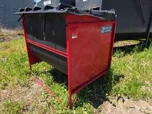 lot 18754 image: Farm & Ranch Equipment Livestock Creep Feeder