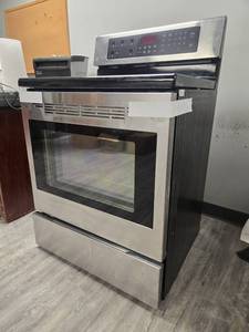 lot 23560 image: LG Stainless Steel Built-in Wall Oven