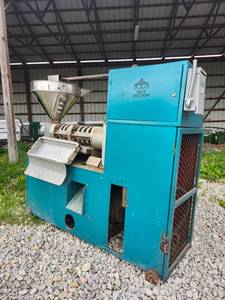 lot 18591 image: Oil Seed Press - 2 Tons Per Hour