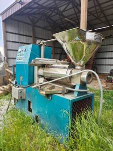 lot 18594 image: Oil Seed Press - 2 Tons Per Hour