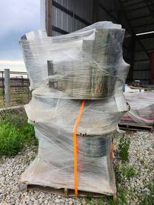 lot 18596 image: Pallet of Vacuum Drum Filter