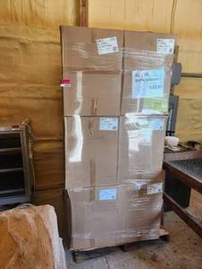 lot 23584 image: DR24 Wide Mouth Container Lot - 16 Boxes