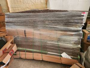 lot 23593 image: Bulk Lot of Branded Cardboard Shipping Boxes