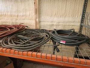 lot 23607 image: Set of 2 Industrial Hoses