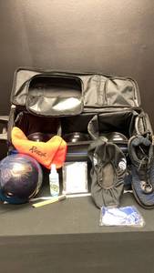 lot 5422 image: Complete Bowling Equipment Set with Hyped Bowling Balls and Accessories