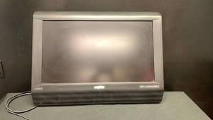 lot 5425 image: Sanyo 24 Integrated HDTV Flat Screen Television