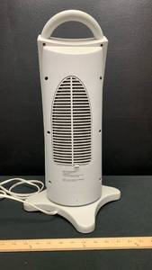 lot 5426 image: Holmes Space Heater Fan Combo Unit