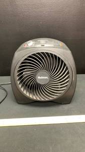 lot 5427 image: Holmes Portable Electric Space Heater with Fan