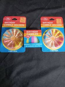 lot 40976 image: Betty Crocker Birthday Candle Holders and Candles Set