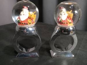 lot 40990 image: Christmas Santa with reindeer Snow Globe  Pair