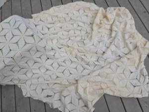 lot 40205 image: Handmade Crochet Lace Blanket