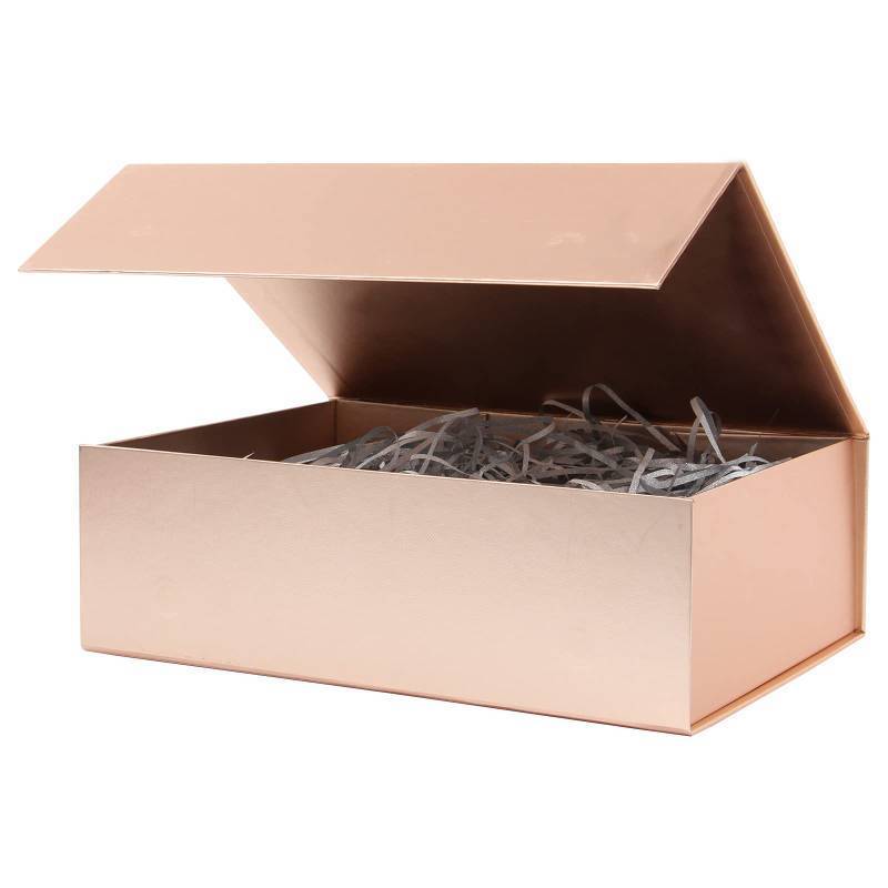 lot 62233 image: Rose Gold Gift Box,11x7.8x3.5 Inches,Gold Christmas Boxes with Lids,Groomsman Wedding Box with Magnetic Closure Boxes - Retail $8