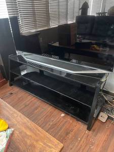 lot 154 image: 3-tier tempered glass tv stand22 x 63 x 24 in