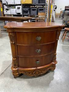 lot 201 image: Pulaski Furniture Corporation curved front 3 drawer nightstand 31 x 30 x 18 in
