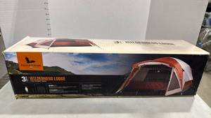 lot 1022 image: Field and Stream 3 person wilderness lodge 7x6 dome tent appears new
