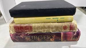 lot 1043 image: Medical hardback books