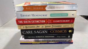 lot 1060 image: Paperback books including Ernest Hemingway