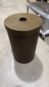 lot 1210 image: Laundry basket 24x16