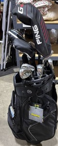 lot 1214 image: Calloway golf clubs with bag