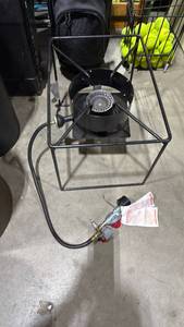 lot 1216 image: GasOne B-5100 Simplicity compact portable propane burner base
