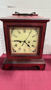 lot 2035 image: Walt Scott Lauder battery operated clock 14x10.5x6
