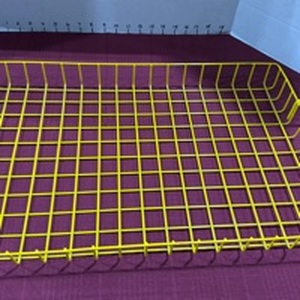 lot 2134 image: Large metal wire tray 24x14