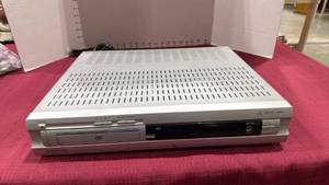 lot 2143 image: Emerson DVD video player