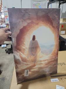 lot 1201 image: Jesus Canvas Wall Art Jesus Leaves the Tomb Wall Decor pictures Christian Resurrected Savior Leaves the Tomb Posters Prints for Church Home Bedroom living room Home Decortion16inx24in Canvas