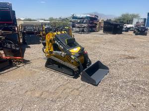 lot 8103 image: SSL60 Compact Track Skid Steer Loader