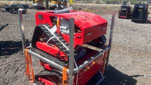 lot 10312 image: Remote Control Lawn Mower Model 800 with 7.5HP Engine