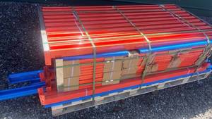 lot 10612 image: Industrial Warehouse Pallet Racking System Components